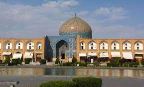 گرامیداشت معماری که چهار دهه برای حفاظت از میراث اصفهان کوشید