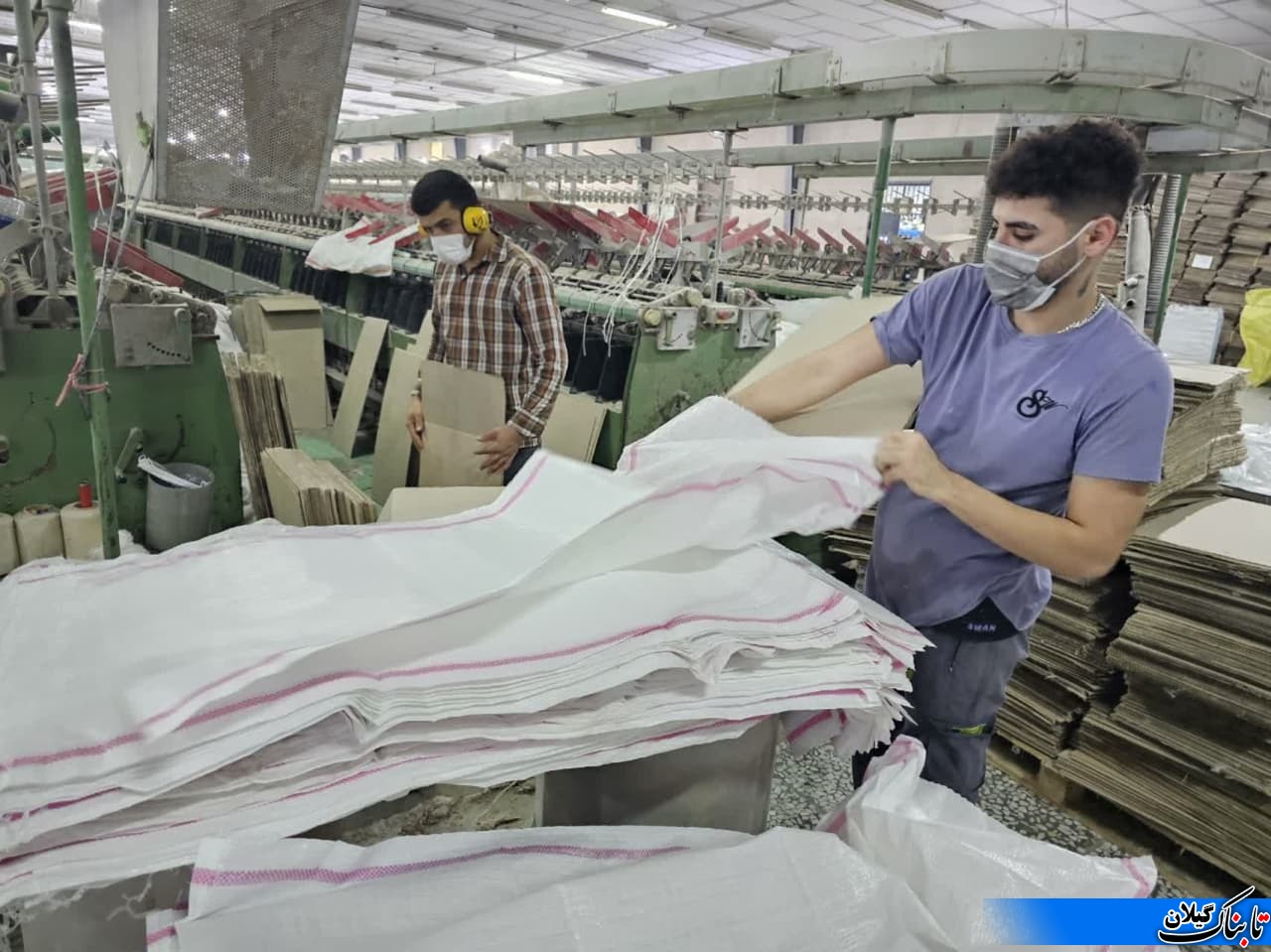 شرکت تولیدی نخ و قرقره گیلان با تمام ظرفیت در حال تولید است